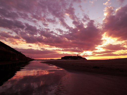 江ノ島の夕焼け01