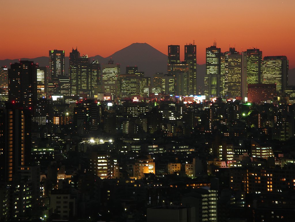 夕明かりの副都心