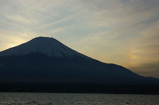 色づく雲（夕方版）