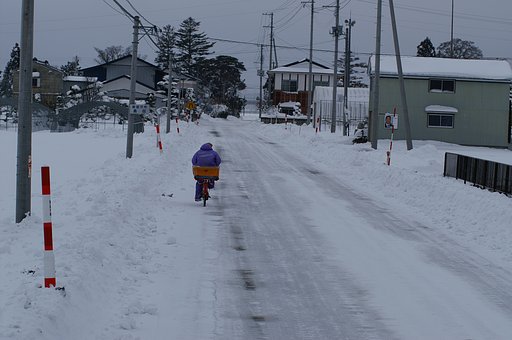 「寒」　郵便配達
