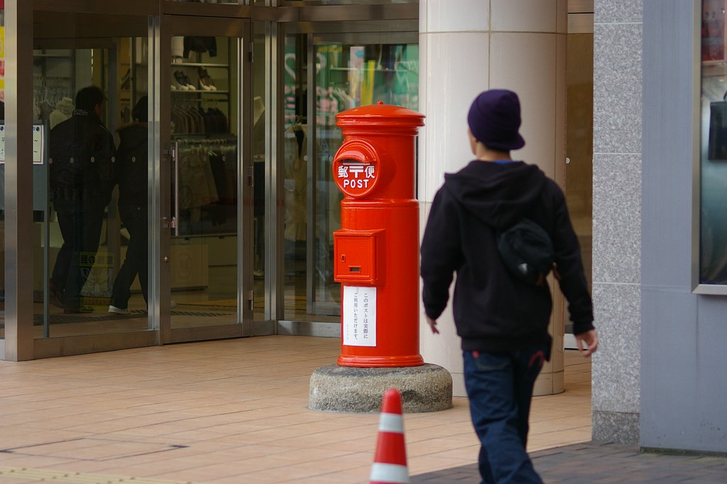 ポストです！smc PENTAX- FA マクロ100mmF2.8