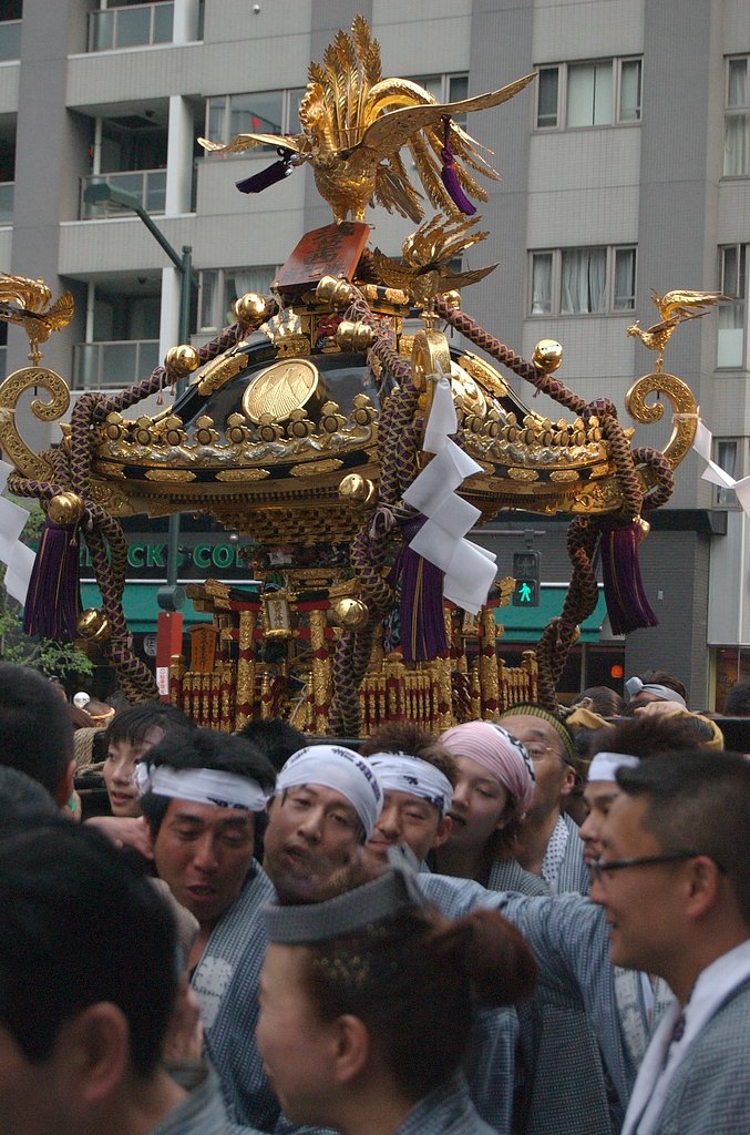三社祭19日