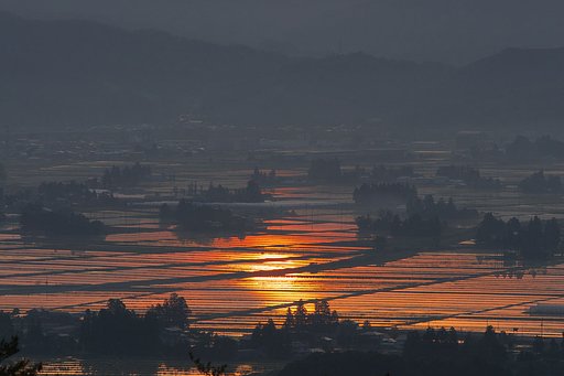 散居集落　夜明け２