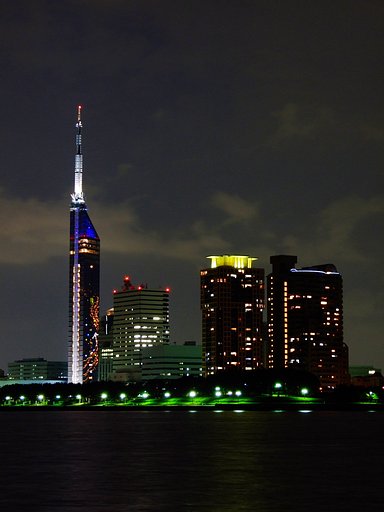 福岡夜景(600万画素対決)