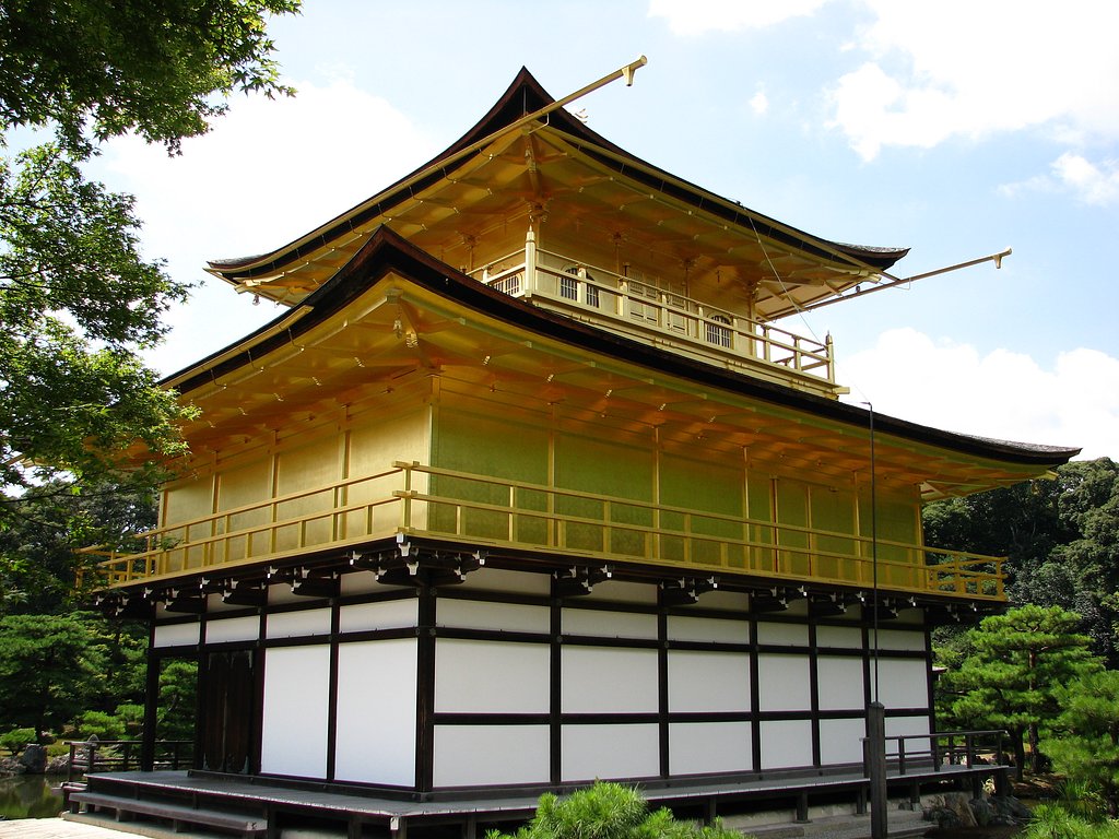 金閣寺裏側