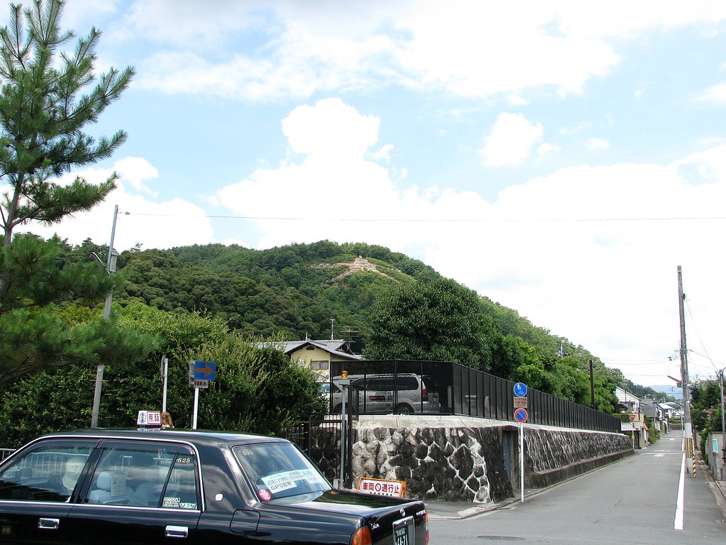 左大文字