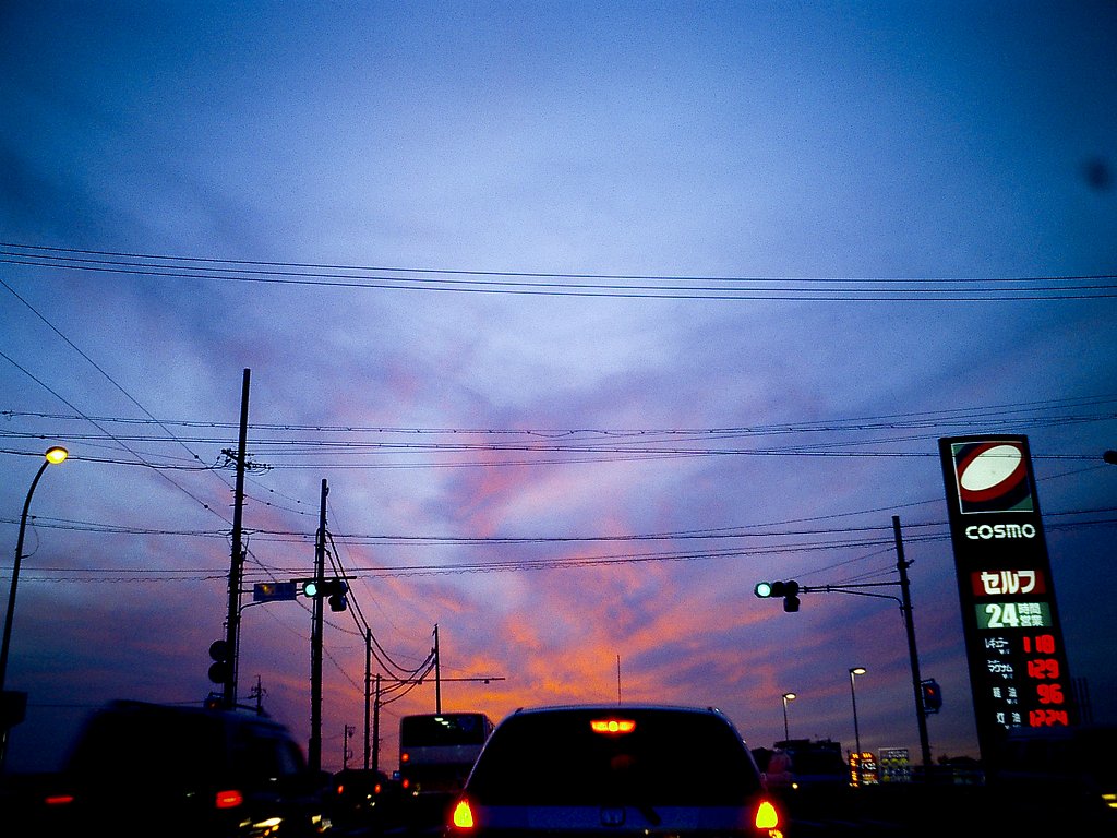 車　炎上