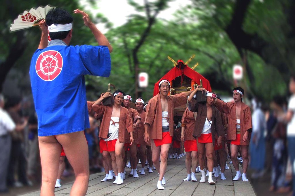 神輿のお渡り