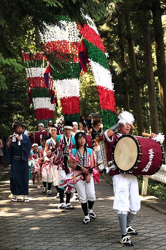 三倉の太鼓踊り