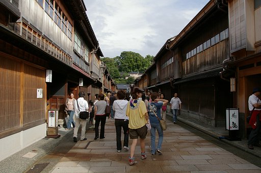 昔の時代へタイムスリップ