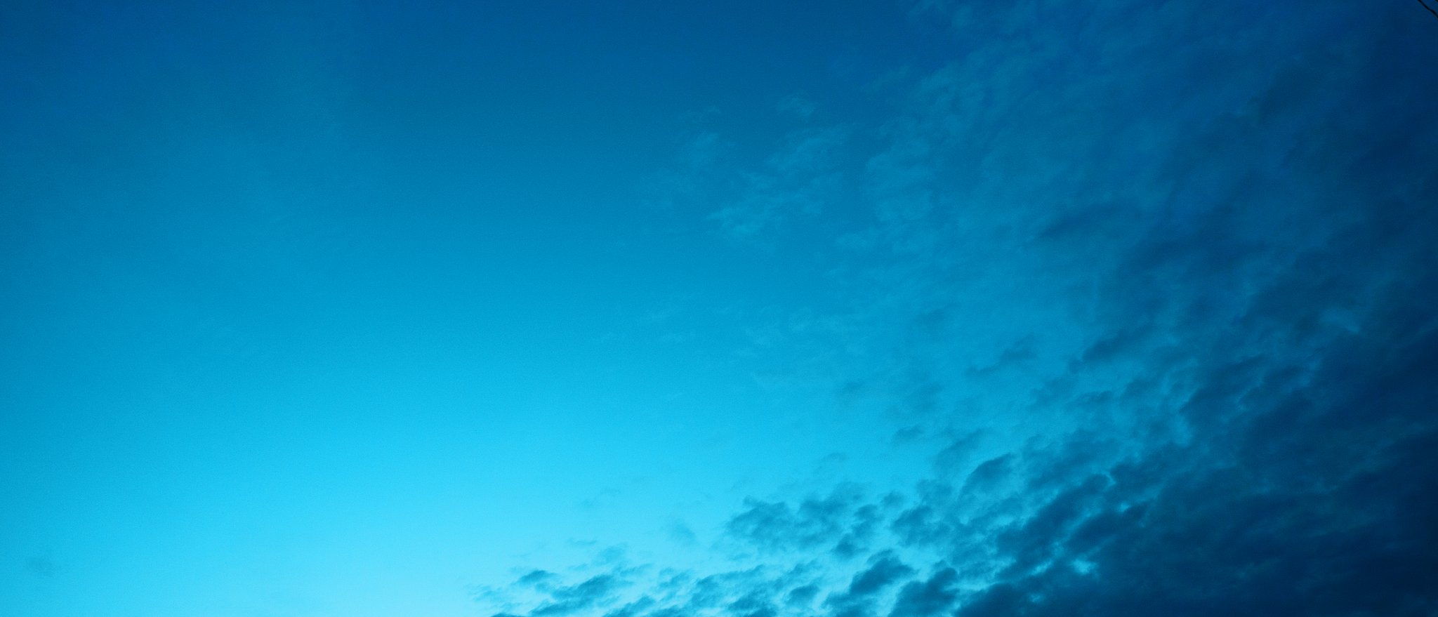 Paleblue sky