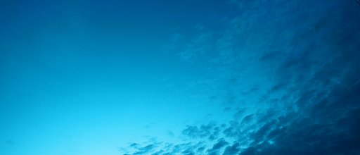 Paleblue sky