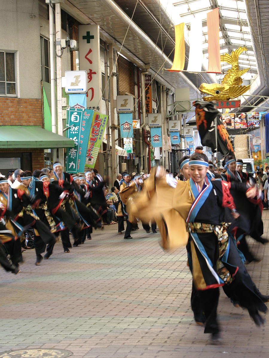 鳴子踊り