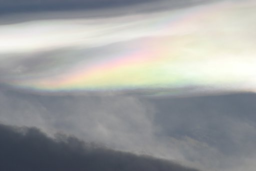 虹？彩雲？？