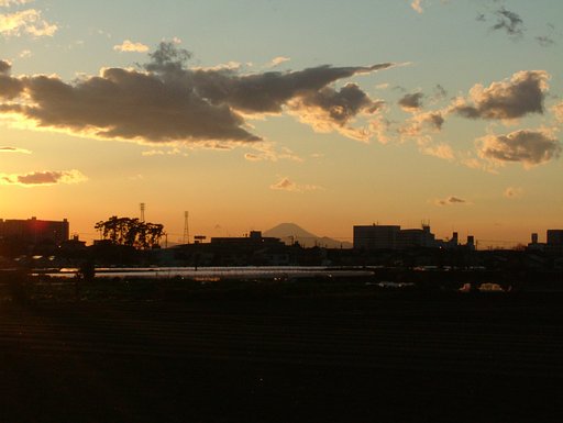 夕焼け富士？