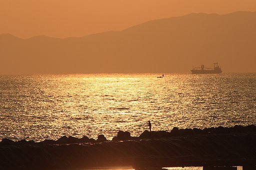 海、黄金色