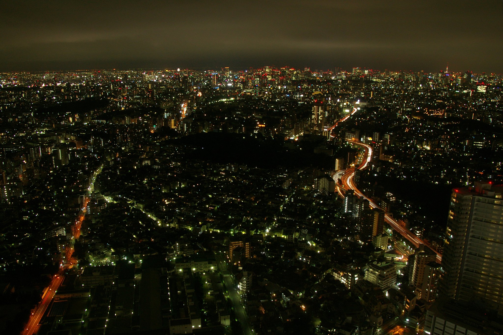 東京の夜