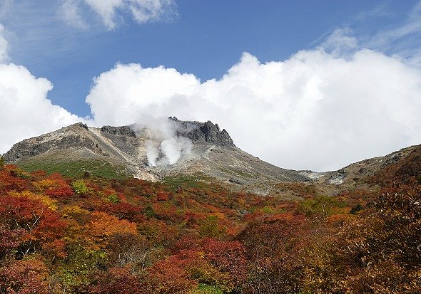 山と紅葉
