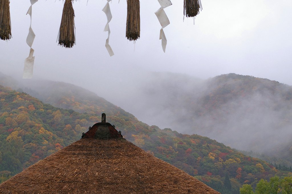 山里静秋