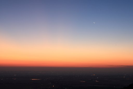 夜と朝の間