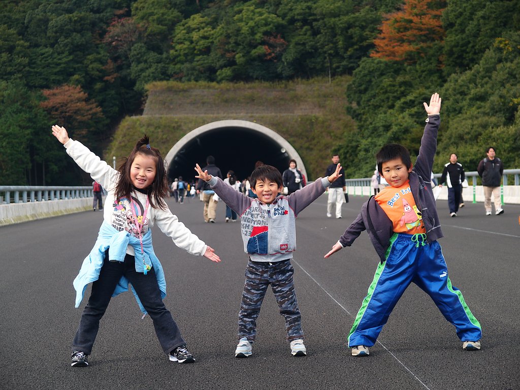 高速道路闊歩【記】念写真