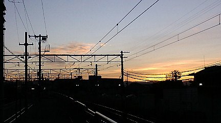 電車の窓から