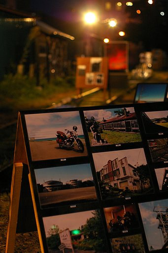 夜更けの写真展