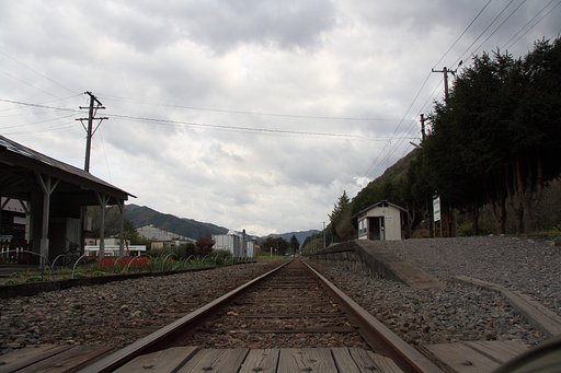 EF-S17-85 F4-5.6 IS USM