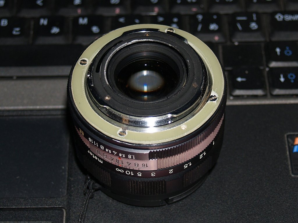 HEXANON　1:1.8　f=52mm