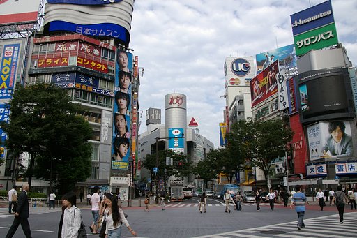 渋谷駅前の顔