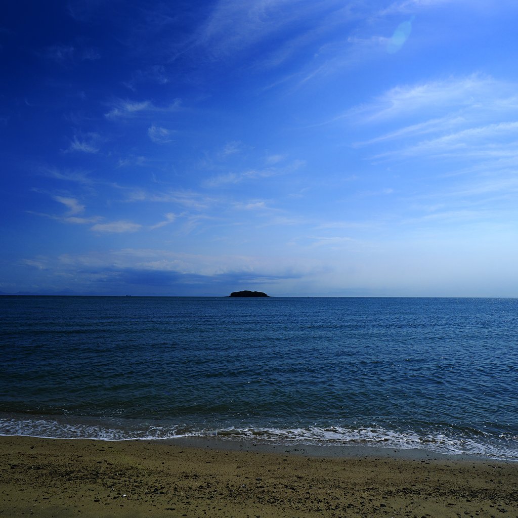 誰もいない海