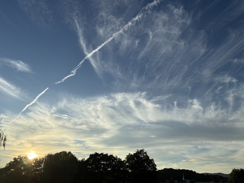 飛行機雲