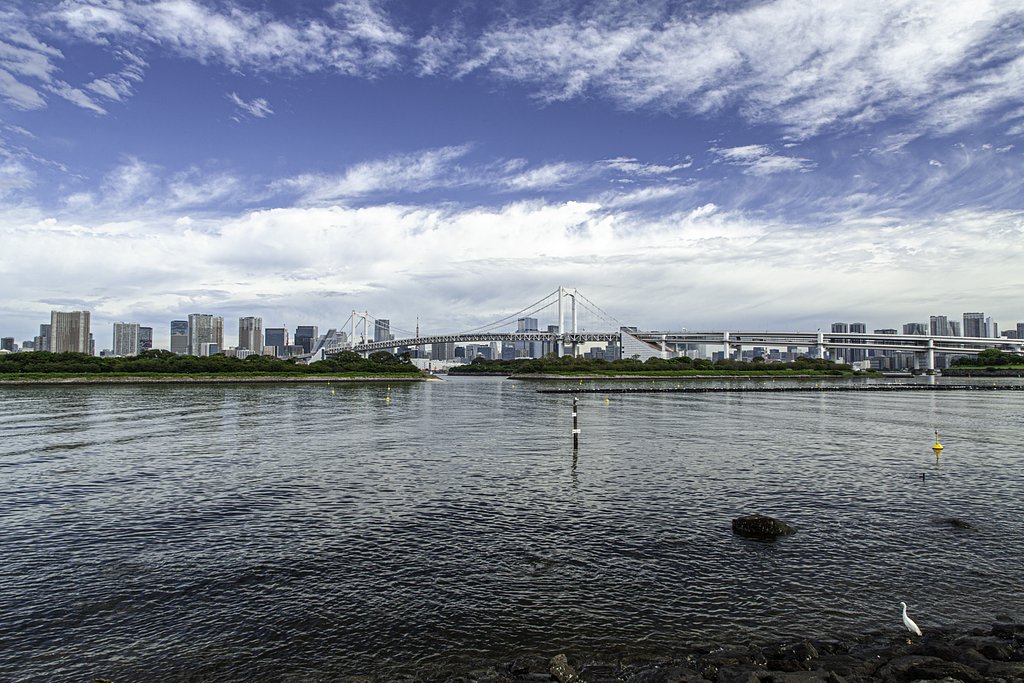 反論　東京にも空がある