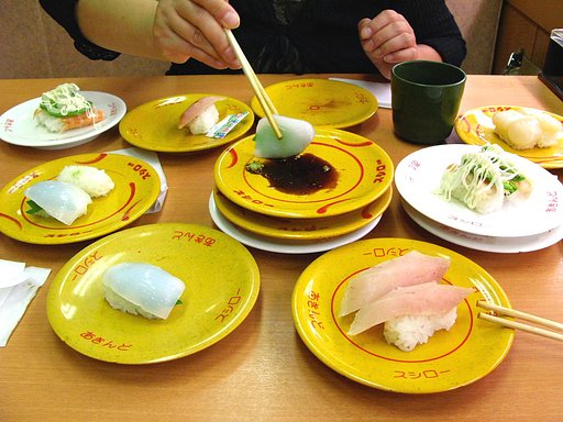 【食】　回転寿司