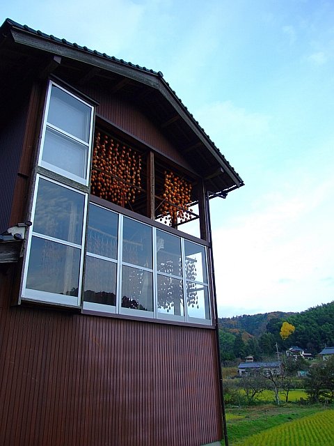 干し柿専用小屋