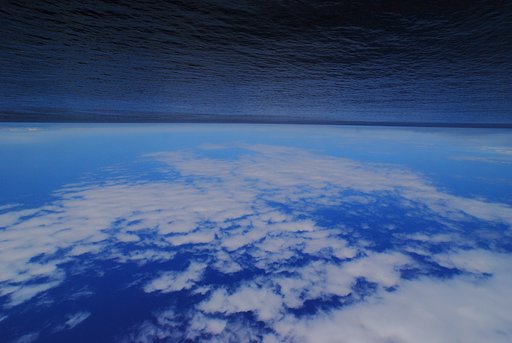 地球の青