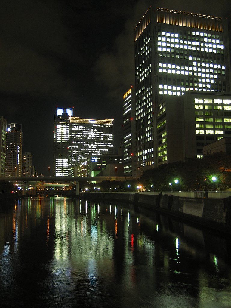 水都の夜