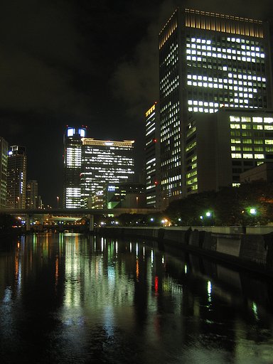 水都の夜