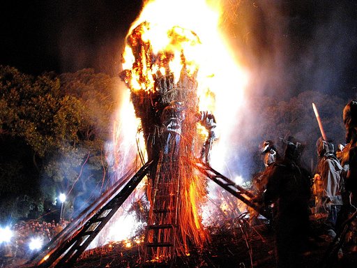 鳥羽の火祭り