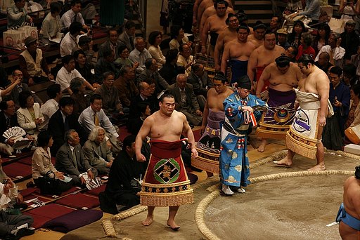 『音』土俵入り
