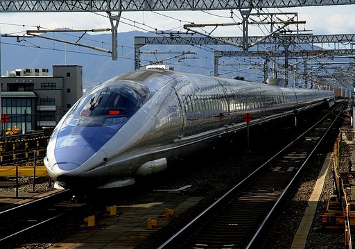 500系新幹線（京都駅にて）