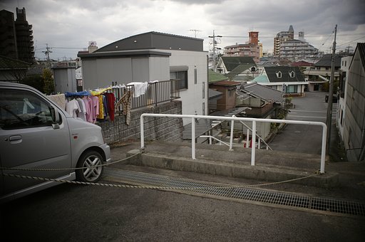 「街」　混沌