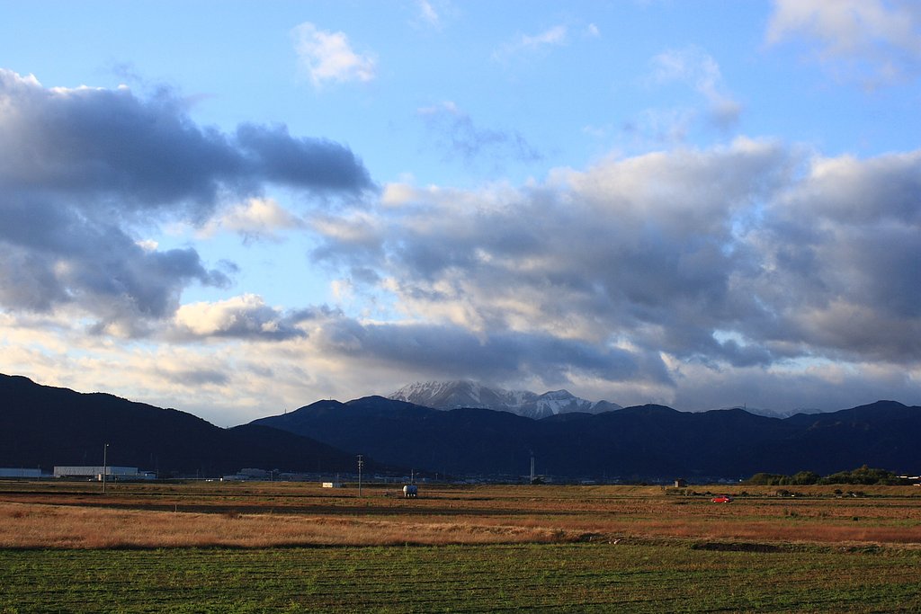 冠雪の伊吹山