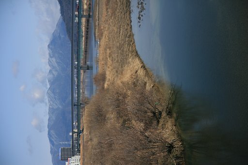 山のある[街]