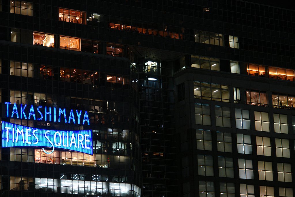 夜映窓