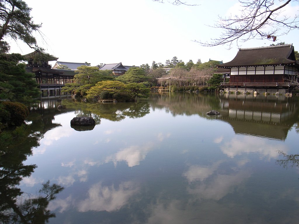 【音】静寂（池泉回遊式庭園）