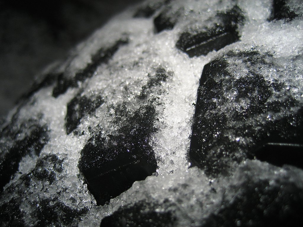 節分の雪‥