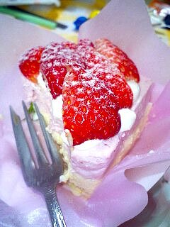 イチゴのケーキ