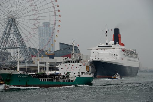 クィーン寄港
