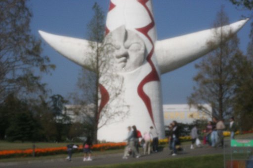 ピンホール